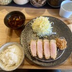 ENCとしば太 - 頑固親父の豚(ロース¥2640)