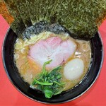 横浜ラーメン斎藤家 日野店 - ラーメン