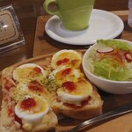 SLIM The Coffee Resort - メルトチーズエッグトーストモーニング