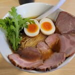 極汁美麺 umami - 笑っているように見える