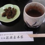 深瀬屋 本家 - 辛し椎茸他