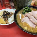 ラーメン 杉田家 - 
