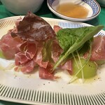 博多の屋台横丁 喜水丸 - シャインマスカットと生ハム