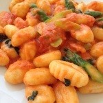 T.Y.HARBOR - グリーンアスパラとフレッシュバジルのニョッキ、クリーミートマトソース ¥1400
      