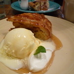 GRANNY SMITH  APPLE PIE & COFFEE - メイプルソース