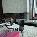 バー＆ラウンジ  トゥエンティエイト コンラッド東京 - 