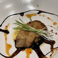 Petite amie et Coffre à jouet - 