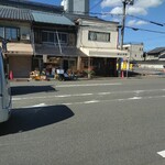 ごはん亭 むらかみ食堂 - 外観