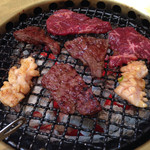 びんちょう炭焼肉 - 