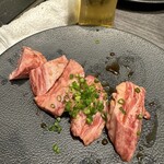 焼肉はなび - 