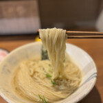 ジャパニーズ ラーメン 五感 - 