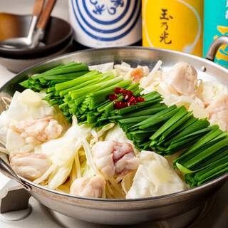 冬以外でも時期はもつ鍋♪和紋特製の鍋をどうぞ★★★