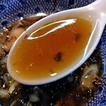 麺家 たけ田 - スープの感じ