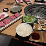 柳橋焼にく わにく - 