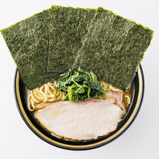 横浜家系総本山 吉村家直系店 ラーメン内田家_1