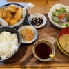 サケメシスタンド 食堂 エイチ