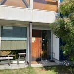 カフェトリコ - 店舗入口