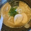 濃厚鶏ソバ 麺 ザ クロ