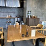 RAMEN VILLAGE CAFE - オシャレ店内