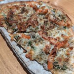 和食 八のじ - 和風アンチョビピザ しらすとパプリカ