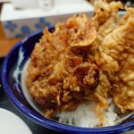 玉屋 - "W(二種類)海老"の"かき揚げ"。