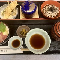 つきじ植むら 竹芝賓館 - ランチ 鮪胡麻漬定食 1,200円 つきじ植むら 竹芝賓館 - ランチ 鮪胡麻漬定食 1,200円