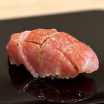 鮨 みずかみ  - 大トロ