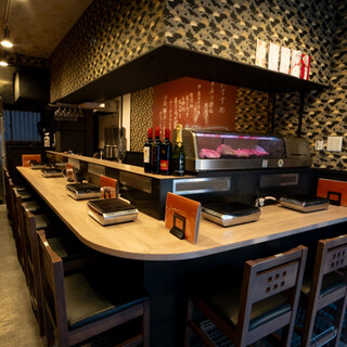 落ち着きのある隠れ家的焼肉店◆大人数でのご利用も歓迎！