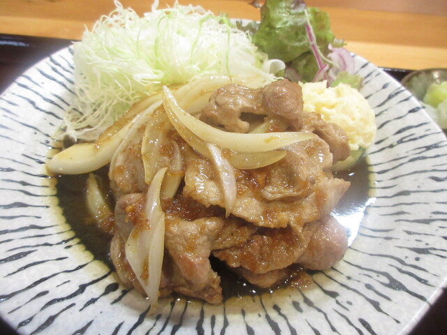 жҹҙз&rdquo;&deg;еұӢ - з&sect;Ӣз&rdquo;&deg;пјҲйЈҹе&nbsp;Ӯпјүの写真