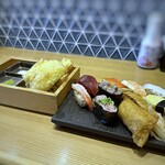 鮨 酒 肴 杉玉 - 天ぷら・寿司10貫セット(1,400円：税込：カード可）