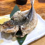 須賀乃湯 - アジの干物の素揚げ（280円）