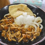 ヨコクラうどん - きつねなめこ