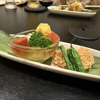 泳ぎとらふぐ活蟹料理 あじ平 曽根崎 - 