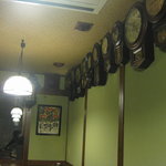 Shizuka - 壁に飾られた古時計