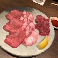 USHIMITSU NISHIAZABU - 