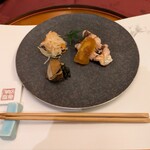 和食仲むら - 鯛の塩焼きカラスミ添えと鮑