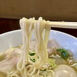 らあめん サンド - ストレート細麺