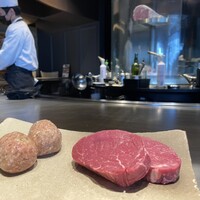 ニュー松坂 難波御堂筋店 - 