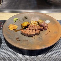 ニュー松坂 難波御堂筋店 - 