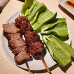 鈴木屋 - レバーとつくね。つくねにはピーマンがマストアイテム！