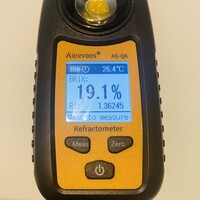 recte - ①【千歳ウメムラファーム坊ちゃんかぼちゃ】
                    ★ 南瓜の温製ポタージュの糖度