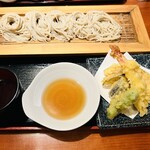 魚猿 - へぎそばと天ぷら