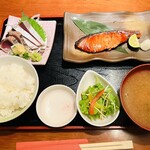 魚猿 - お料理全景