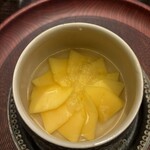 銀座 上瀧 - 燕の巣入りクラシック仁豆腐