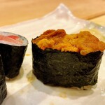 築地寿司清 - 雲丹　今回は見た目イマイチ！味は良かったです