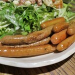 酒呑童子 牛久 - シーザーサラダ＆ソーセージ盛合せ 