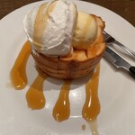 ナポリのかまど 小麦の郷 所沢下富店 - ハニートースト＋バニラアイス