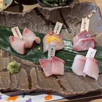 魚師匠 -  魚師匠 -