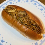 スワンベーカリー - 料理写真:焼きそばパン