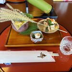 東京 芝 とうふ屋うかい - 菊菜白和え、焼き目栗、帆立玄米揚げ、子持ち鮎有馬煮、海老寿し、銀杏、丸十